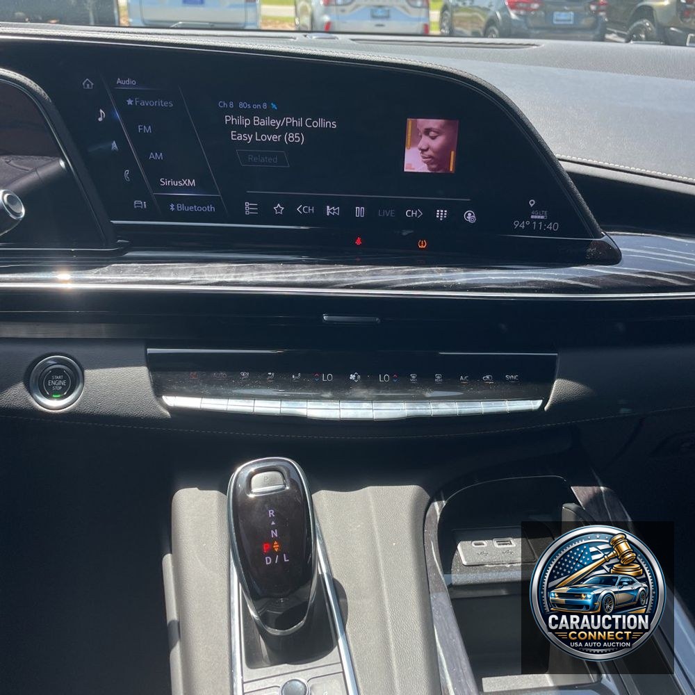 2022 Cadillac Escalade Sport