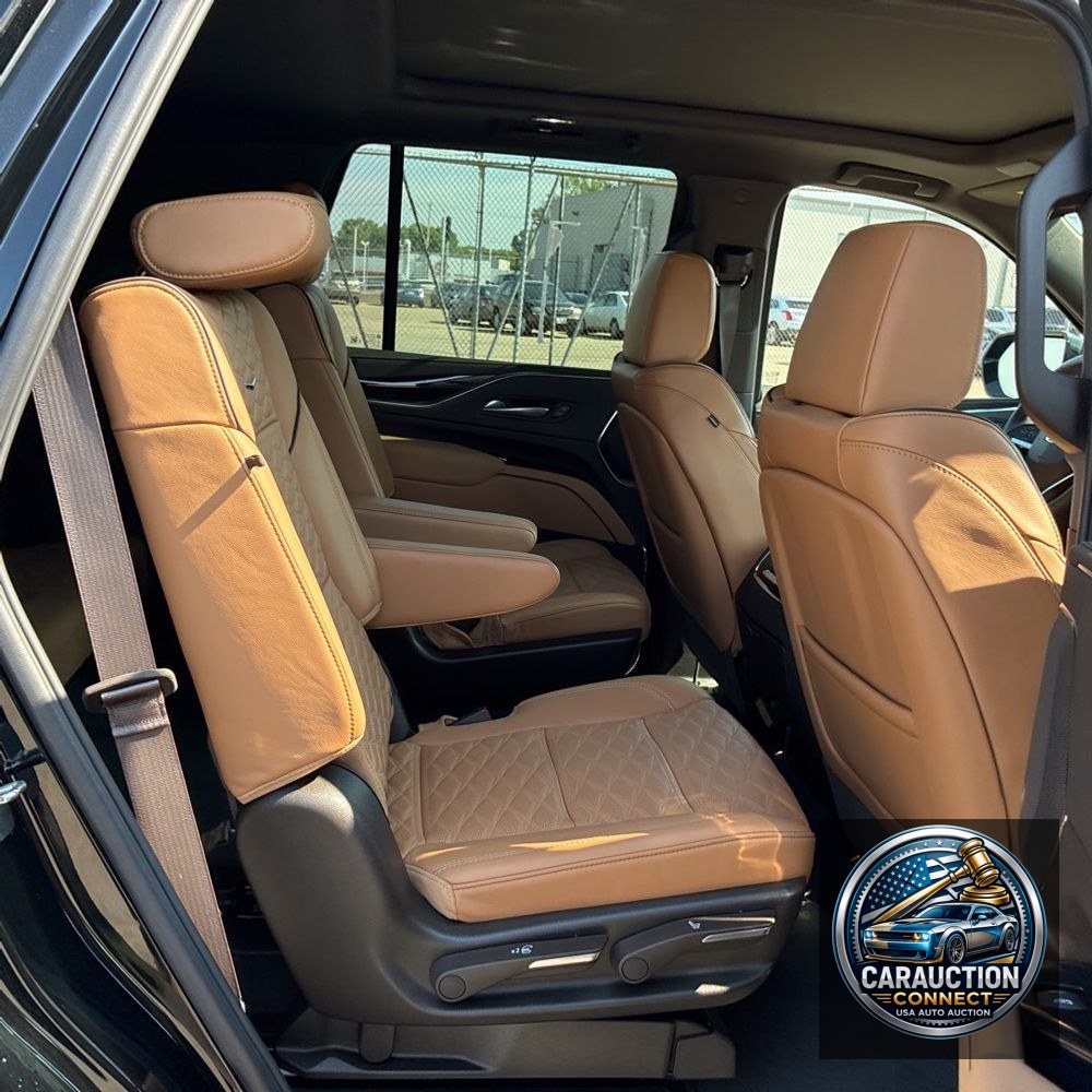2024 Cadillac Escalade Sport