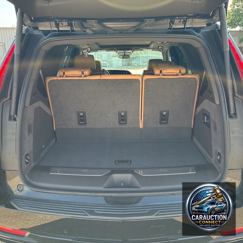 2024 Cadillac Escalade Sport