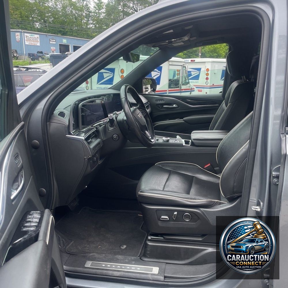2021 Cadillac Escalade Sport