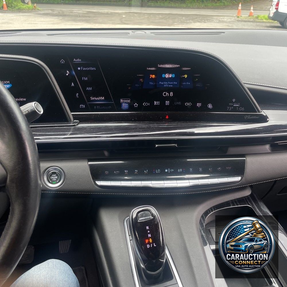 2021 Cadillac Escalade Sport