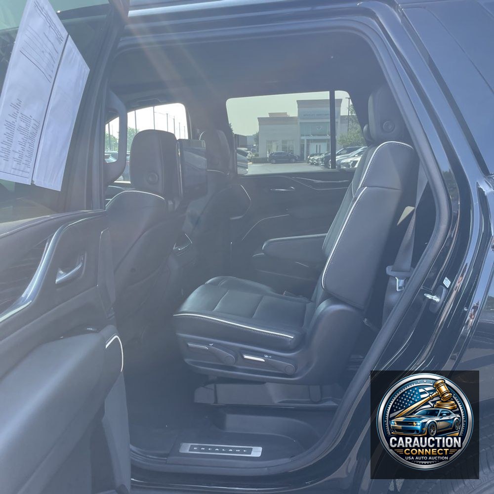 2021 Cadillac Escalade Sport