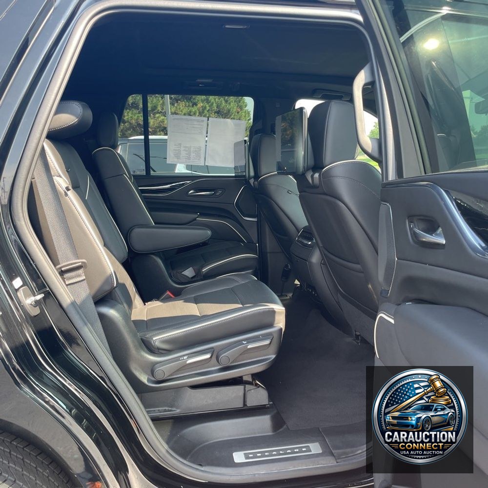 2021 Cadillac Escalade Sport