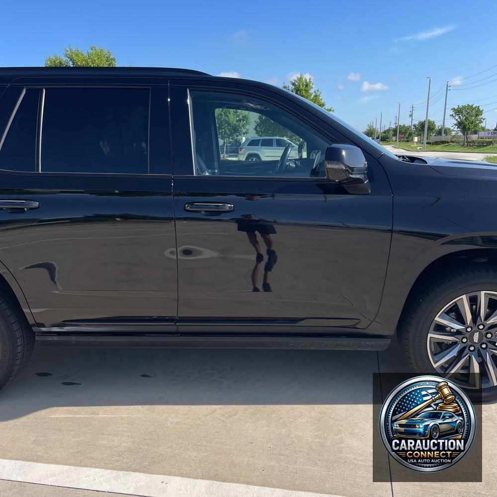 2022 Cadillac Escalade Sport