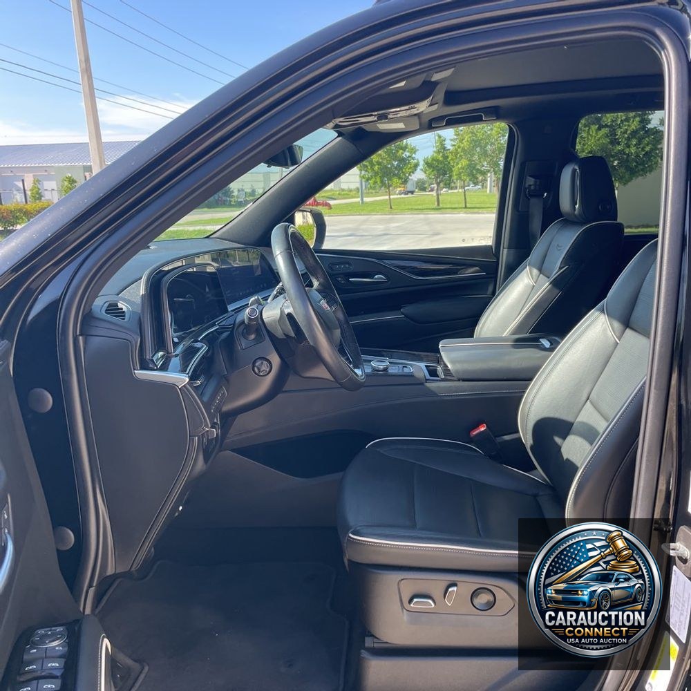 2022 Cadillac Escalade Sport