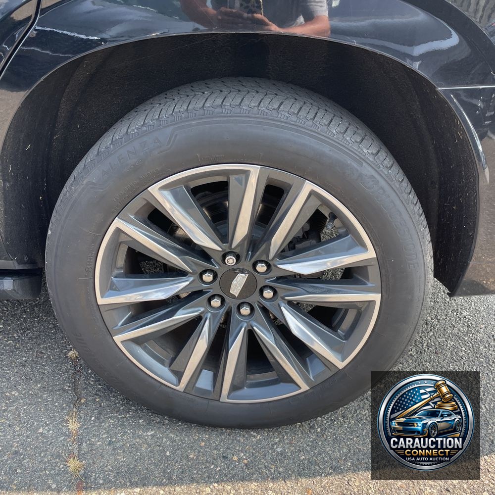 2022 Cadillac Escalade Sport