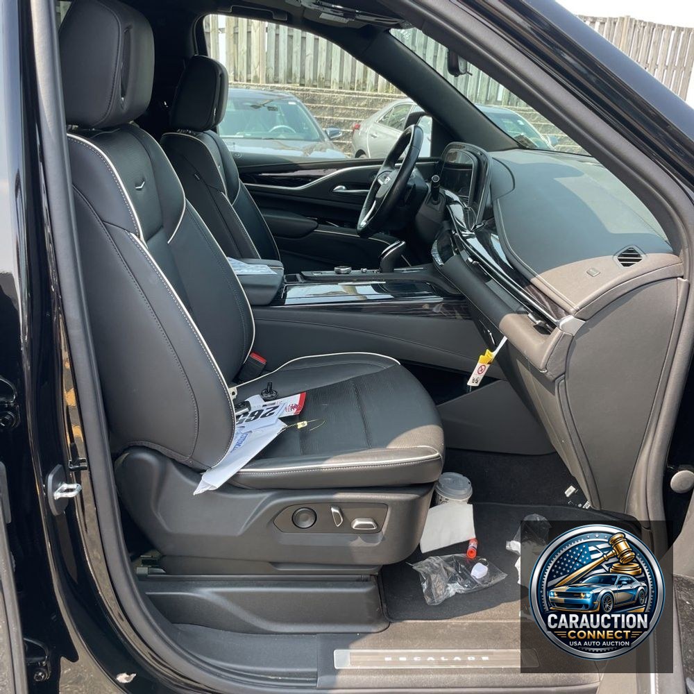 2022 Cadillac Escalade Sport