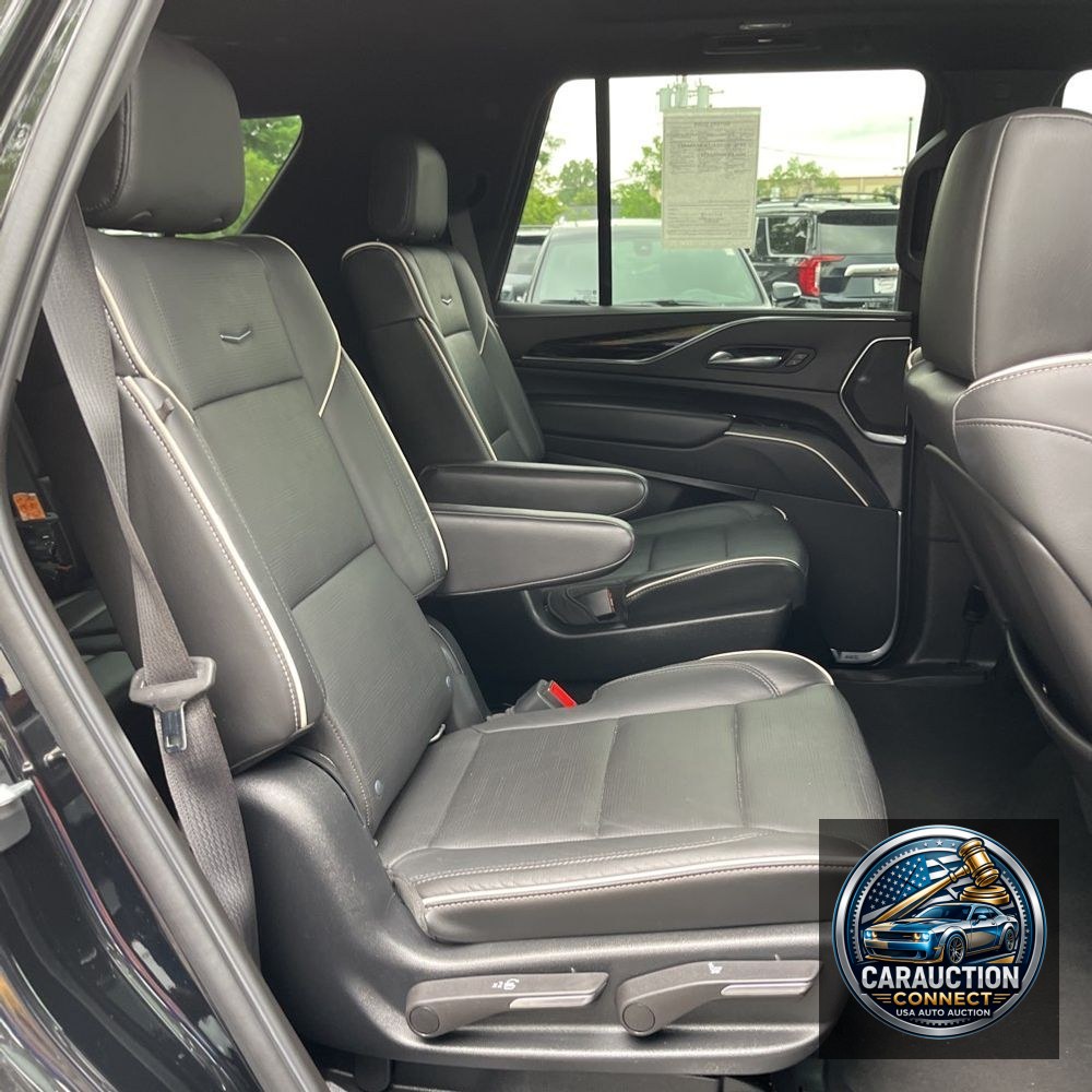 2021 Cadillac Escalade Sport
