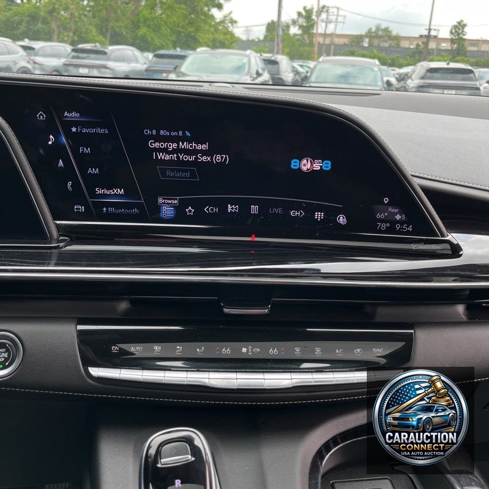 2021 Cadillac Escalade Sport