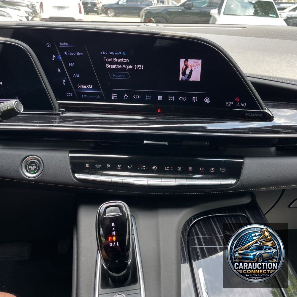 2022 Cadillac Escalade Sport
