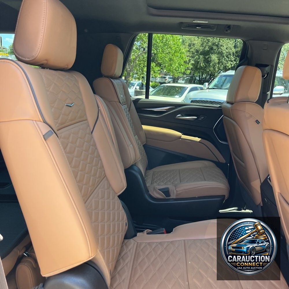 2024 Cadillac Escalade Sport
