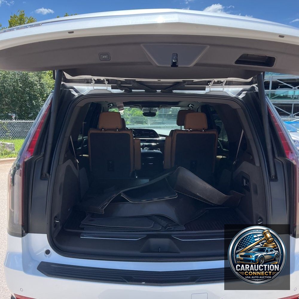 2024 Cadillac Escalade Sport