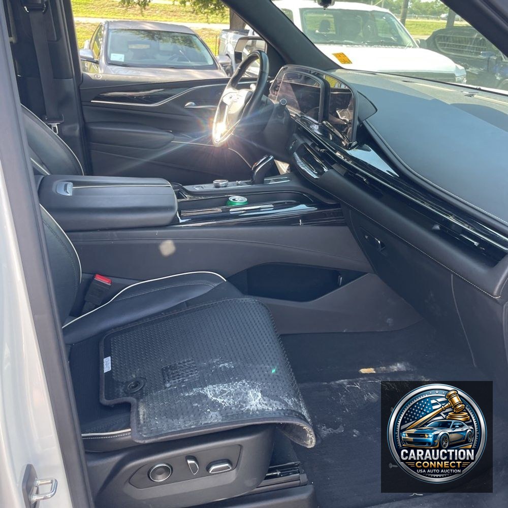 2021 Cadillac Escalade Sport