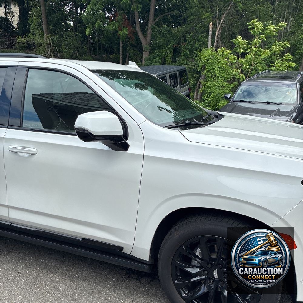 2023 Cadillac Escalade Sport