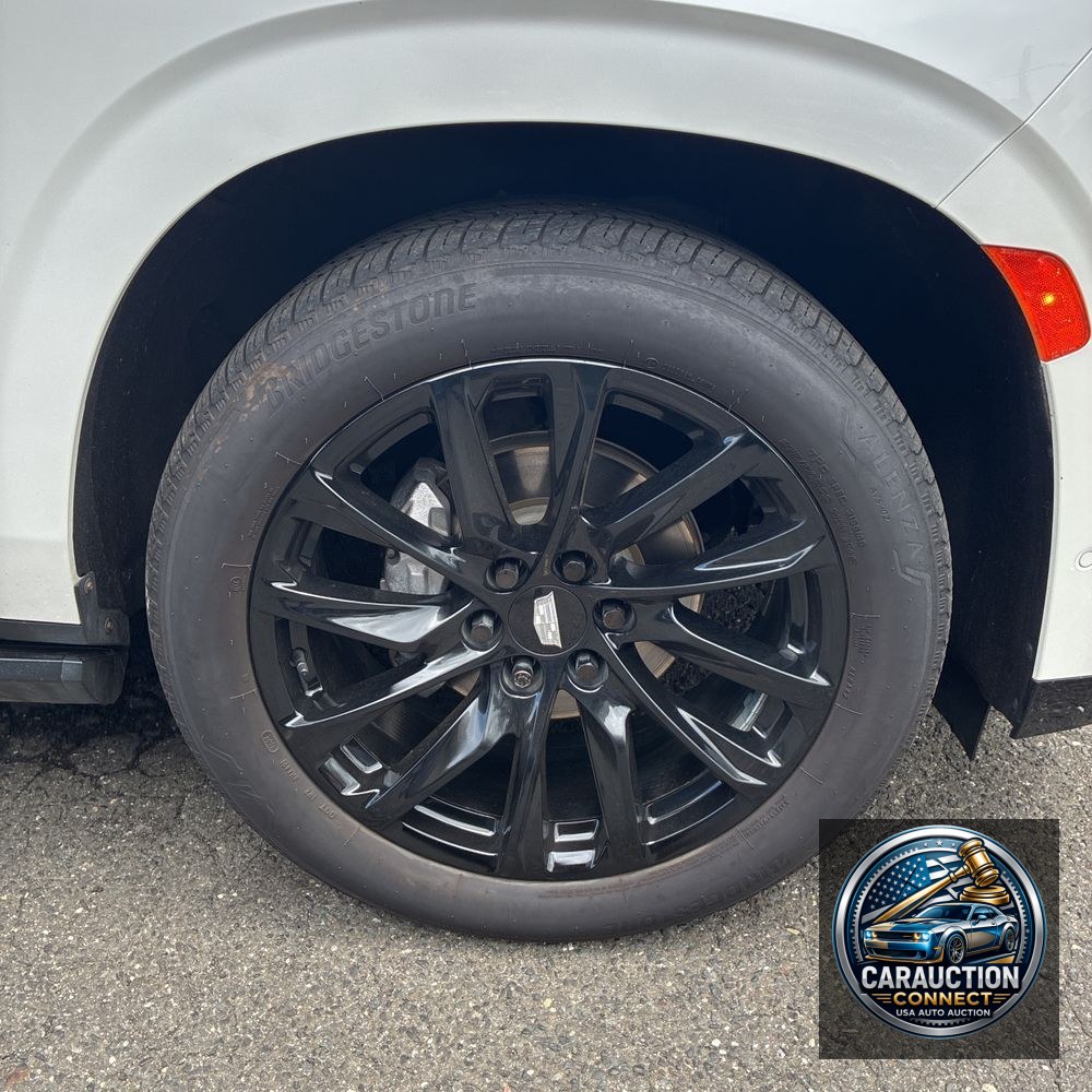 2023 Cadillac Escalade Sport