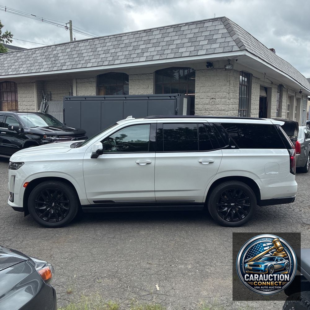 2023 Cadillac Escalade Sport