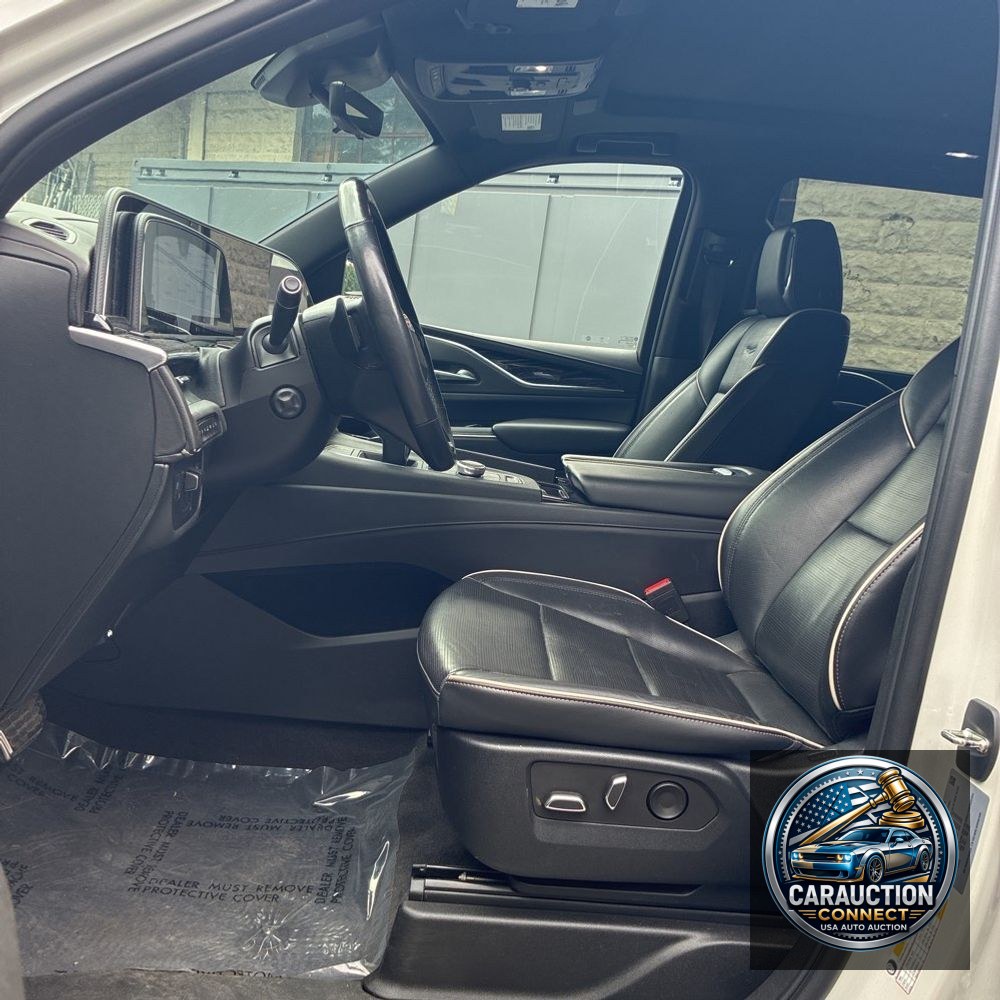 2023 Cadillac Escalade Sport