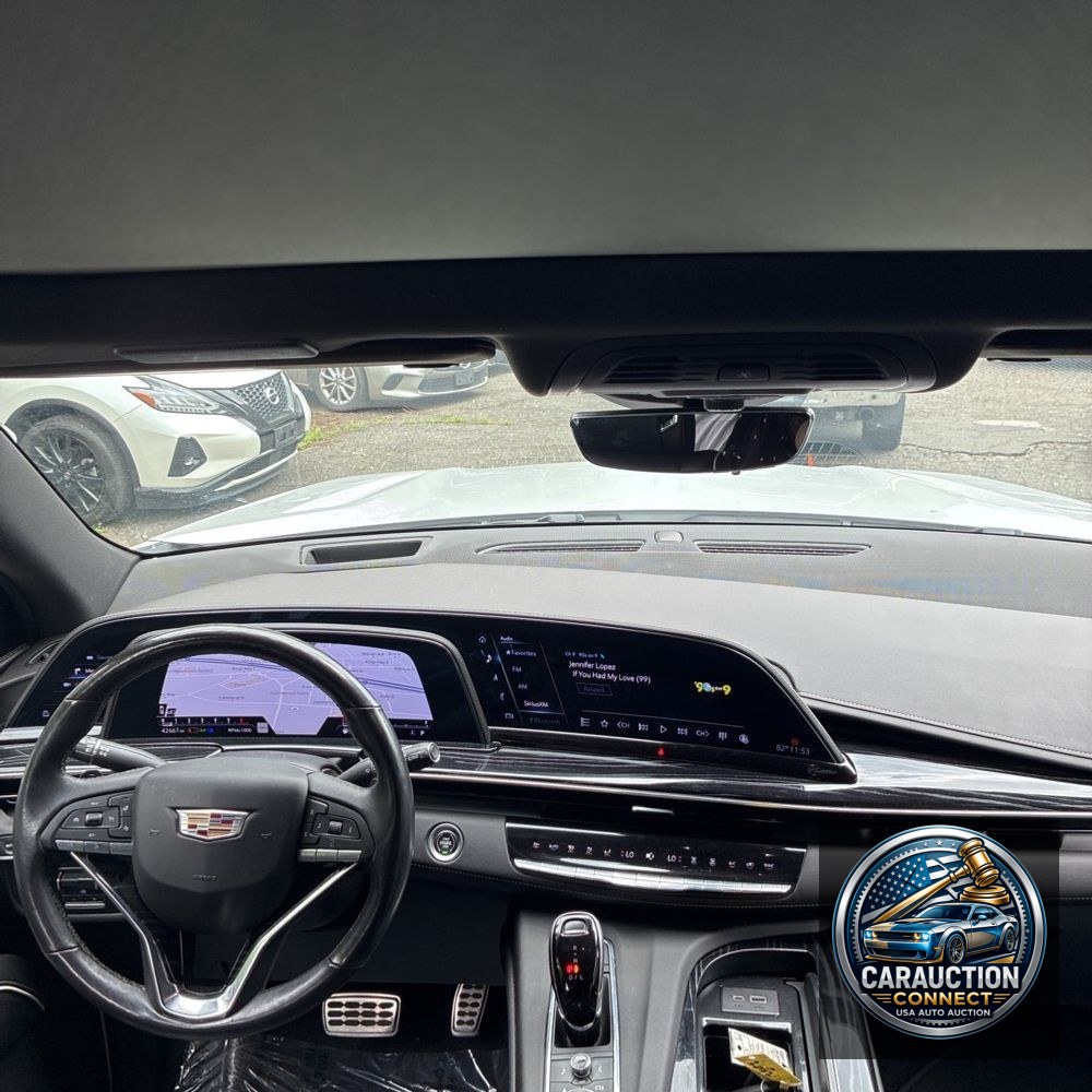 2023 Cadillac Escalade Sport