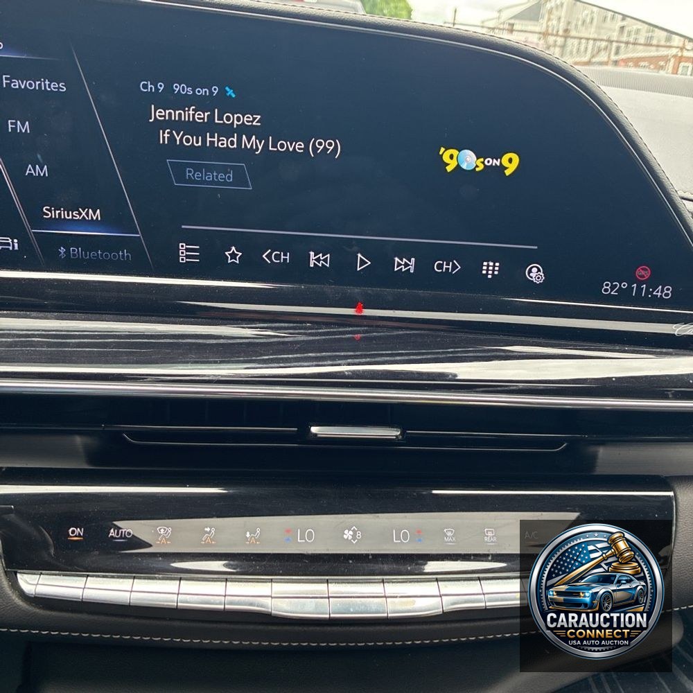 2023 Cadillac Escalade Sport