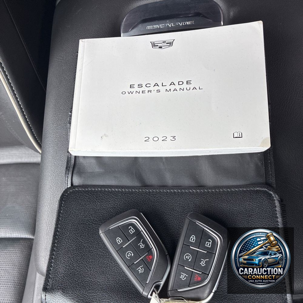 2023 Cadillac Escalade Sport