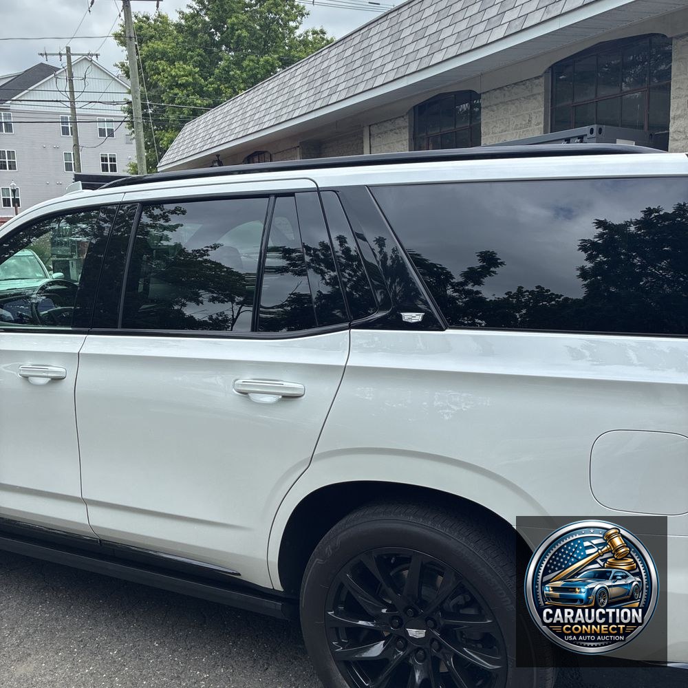2023 Cadillac Escalade Sport