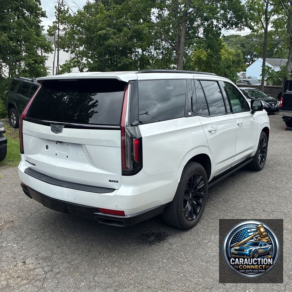 2023 Cadillac Escalade Sport