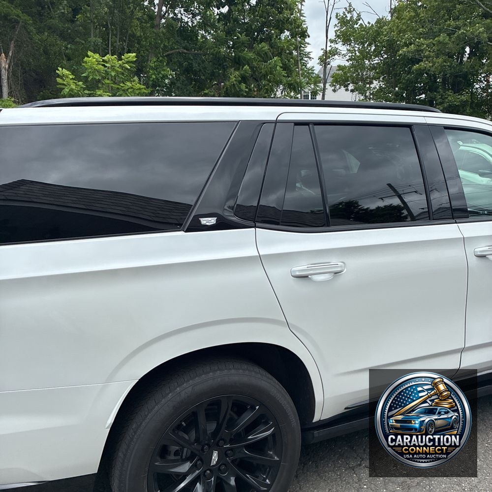 2023 Cadillac Escalade Sport