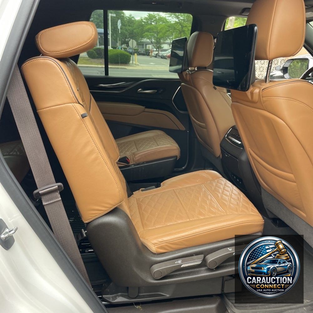 2021 Cadillac Escalade Sport