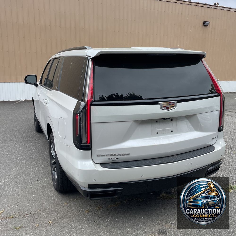 2021 Cadillac Escalade Sport
