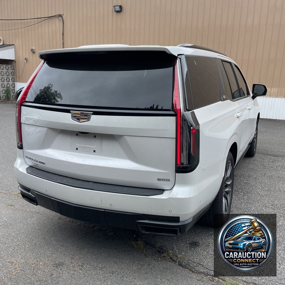 2021 Cadillac Escalade Sport