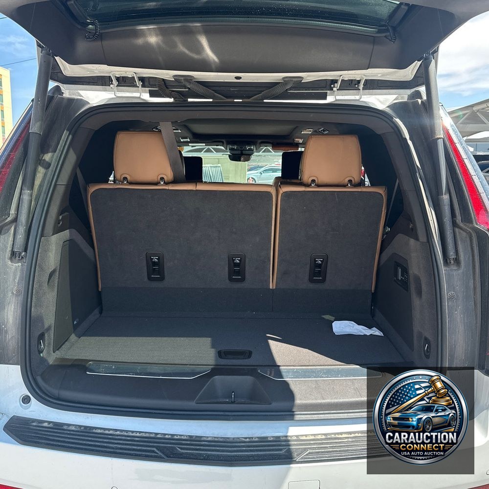 2021 Cadillac Escalade Sport