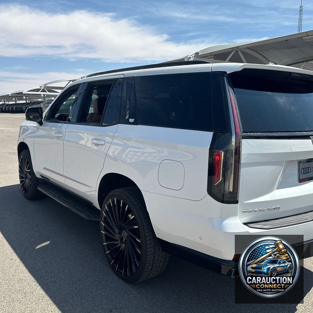 2021 Cadillac Escalade Sport