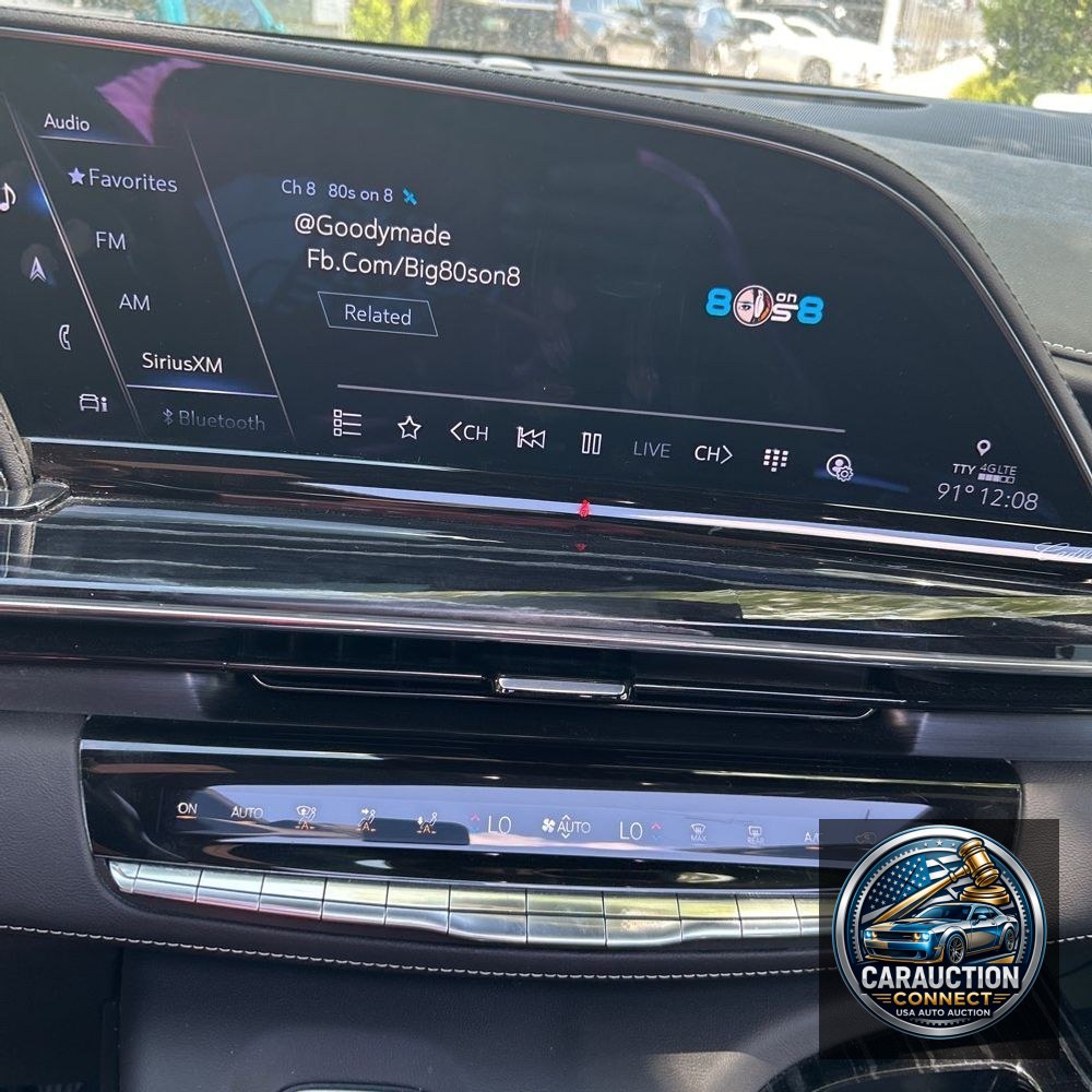 2022 Cadillac Escalade Sport