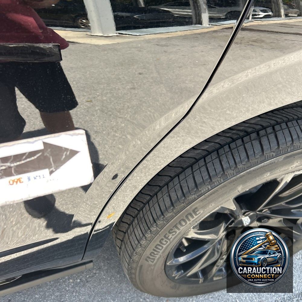 2022 Cadillac Escalade Sport