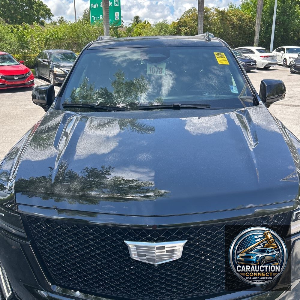 2022 Cadillac Escalade Sport