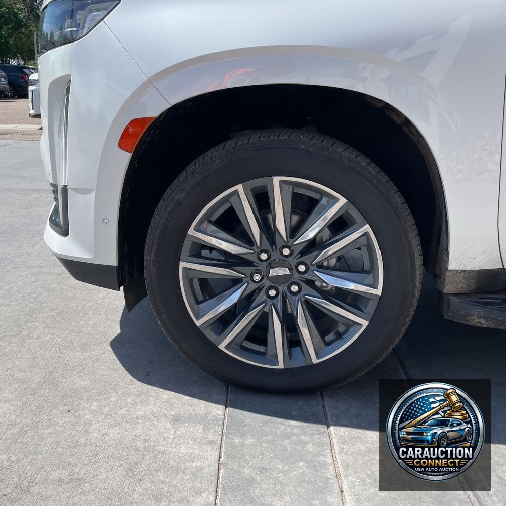 2022 Cadillac Escalade Sport