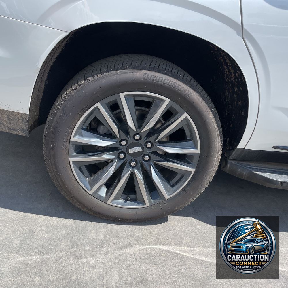2022 Cadillac Escalade Sport