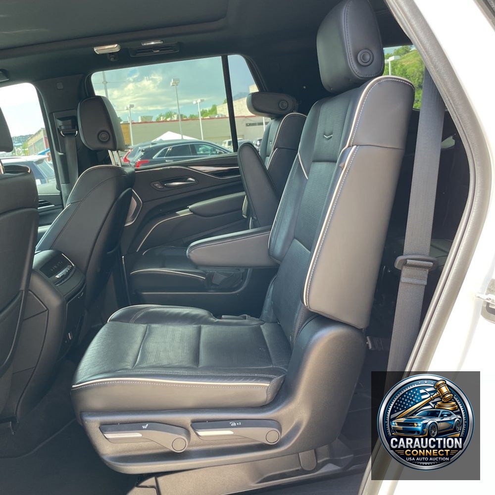 2022 Cadillac Escalade Sport