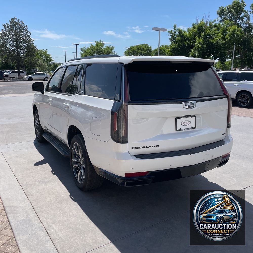 2022 Cadillac Escalade Sport
