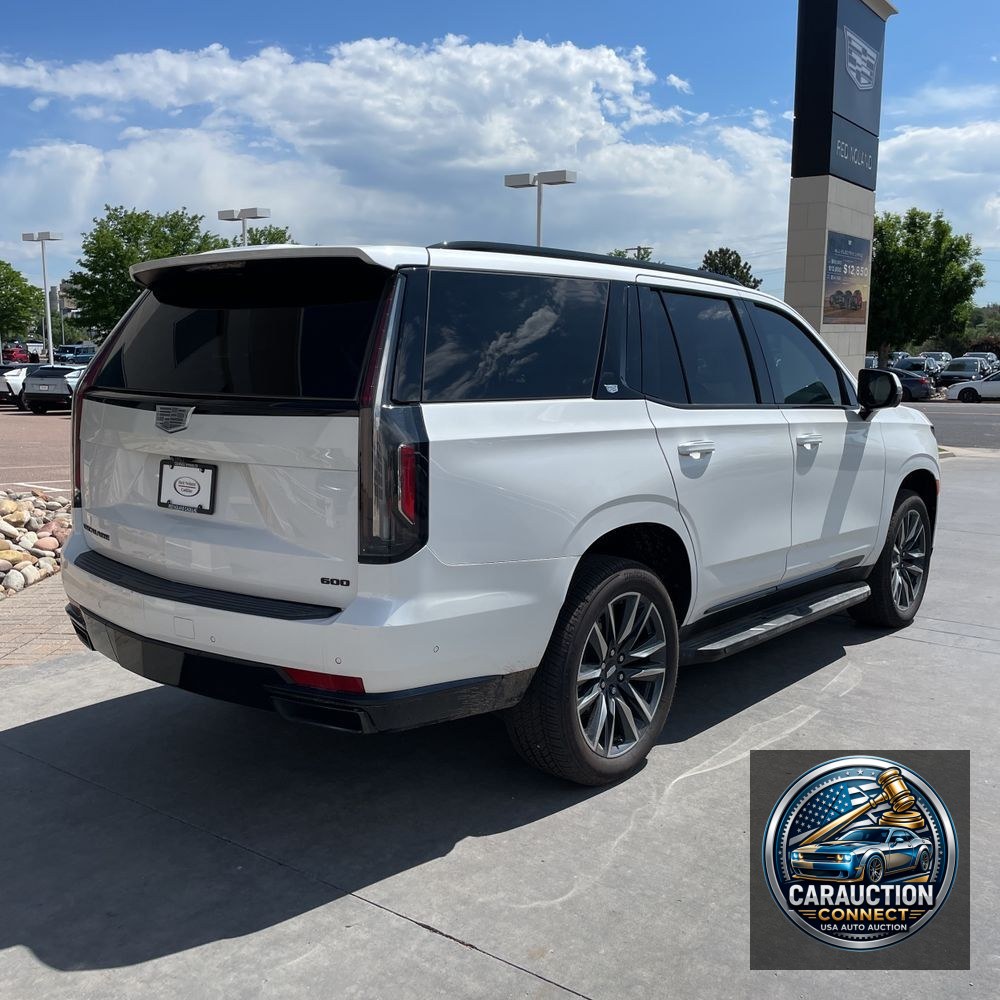 2022 Cadillac Escalade Sport