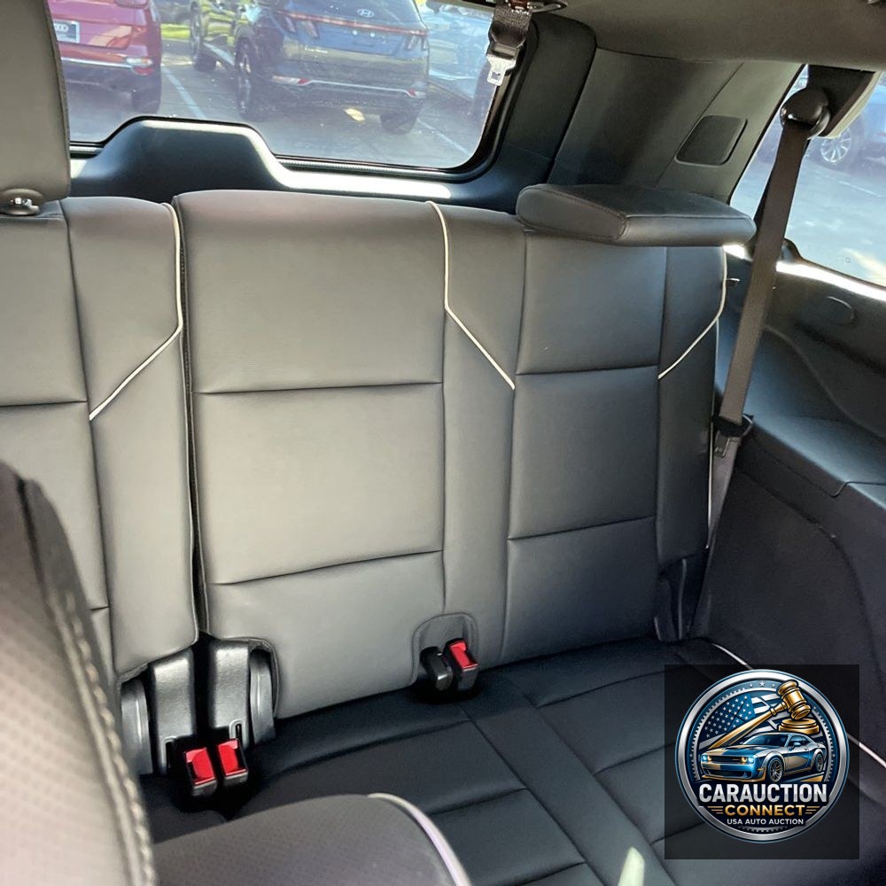 2024 Cadillac Escalade Sport