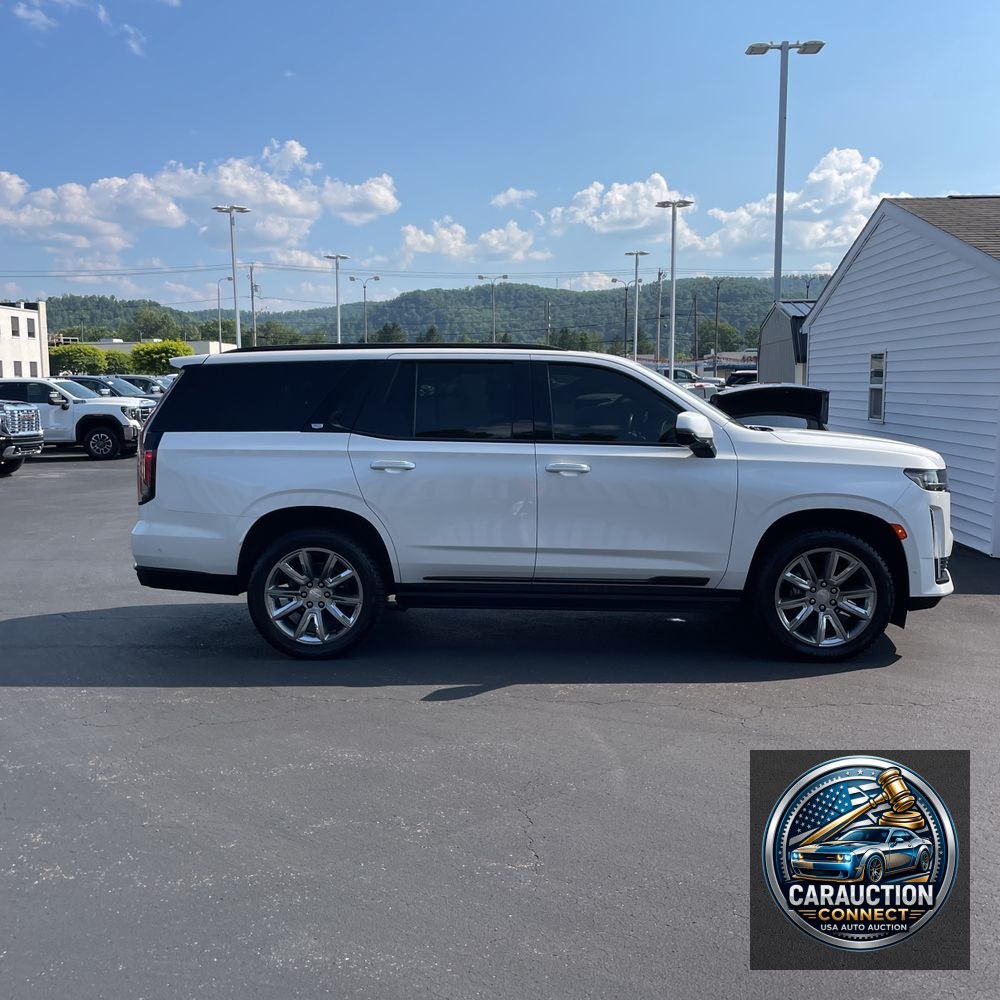 2022 Cadillac Escalade Sport