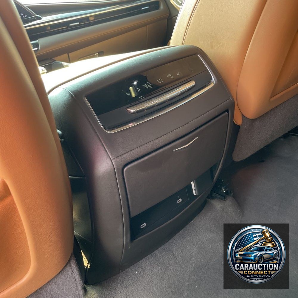 2022 Cadillac Escalade Sport