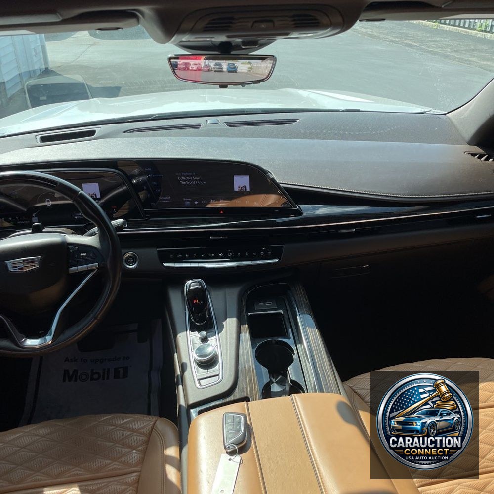 2022 Cadillac Escalade Sport