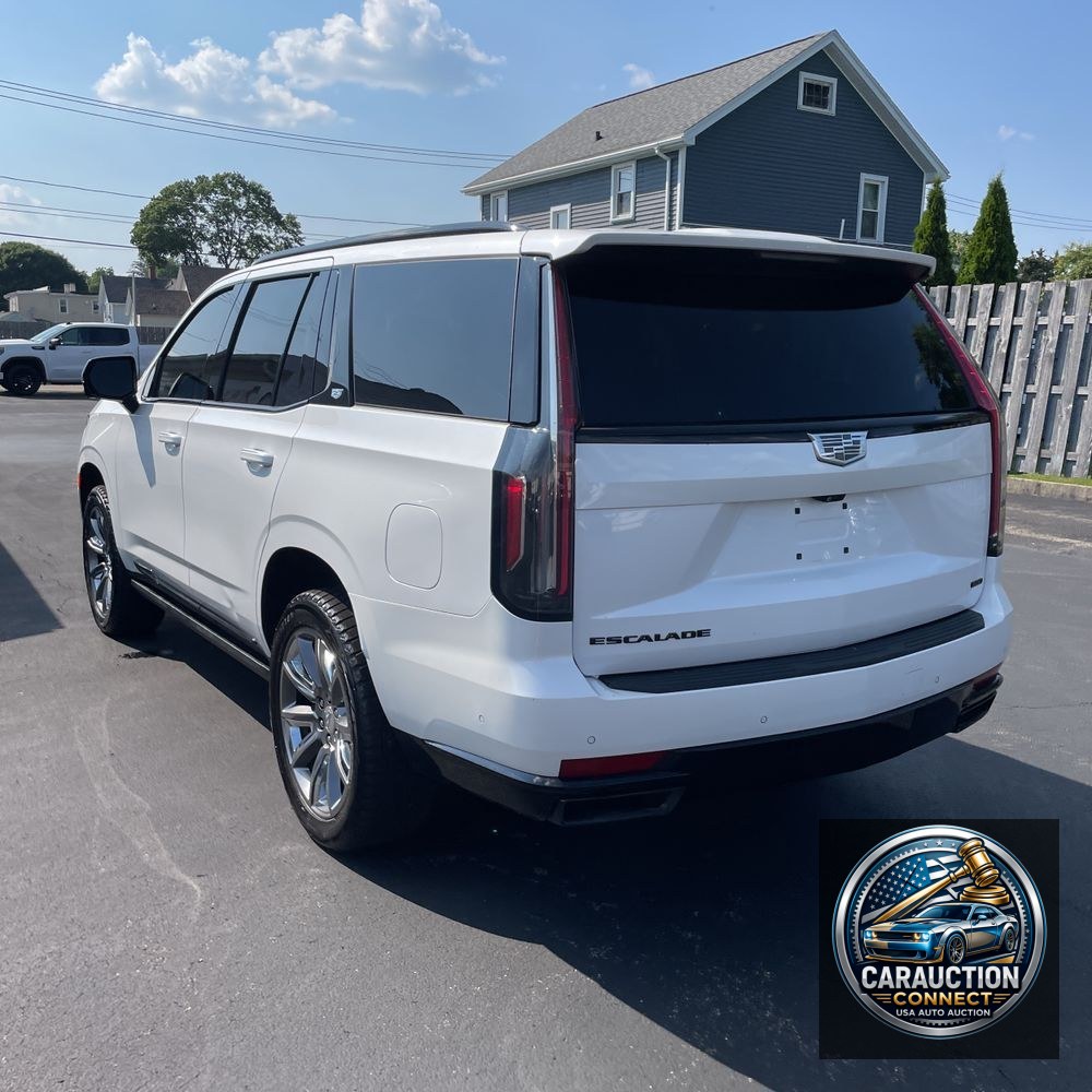2022 Cadillac Escalade Sport