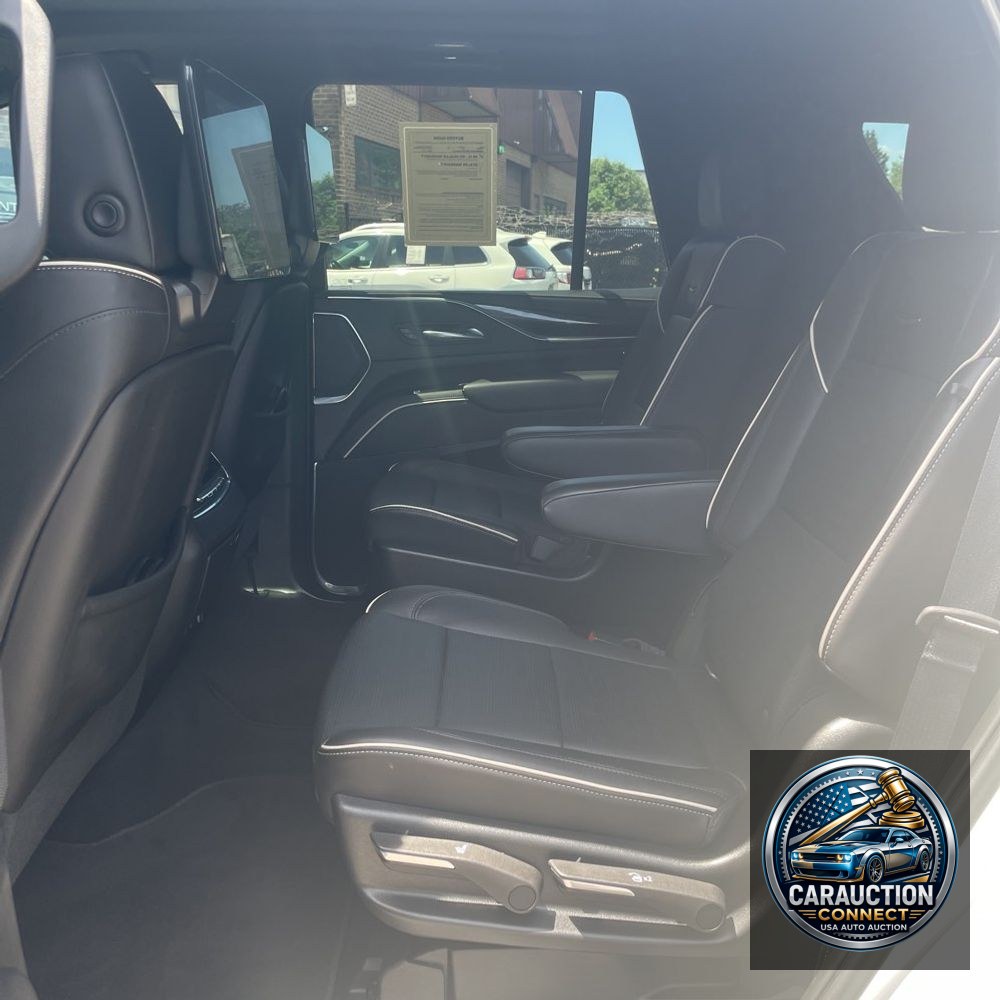 2021 Cadillac Escalade Sport