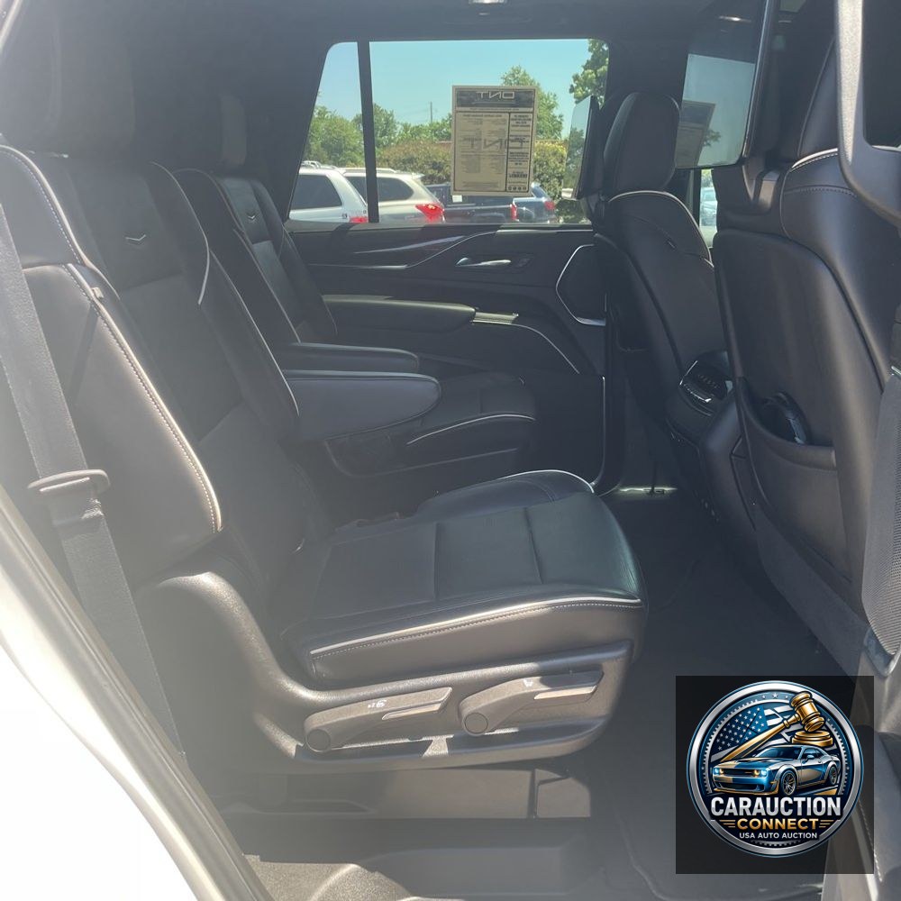 2021 Cadillac Escalade Sport