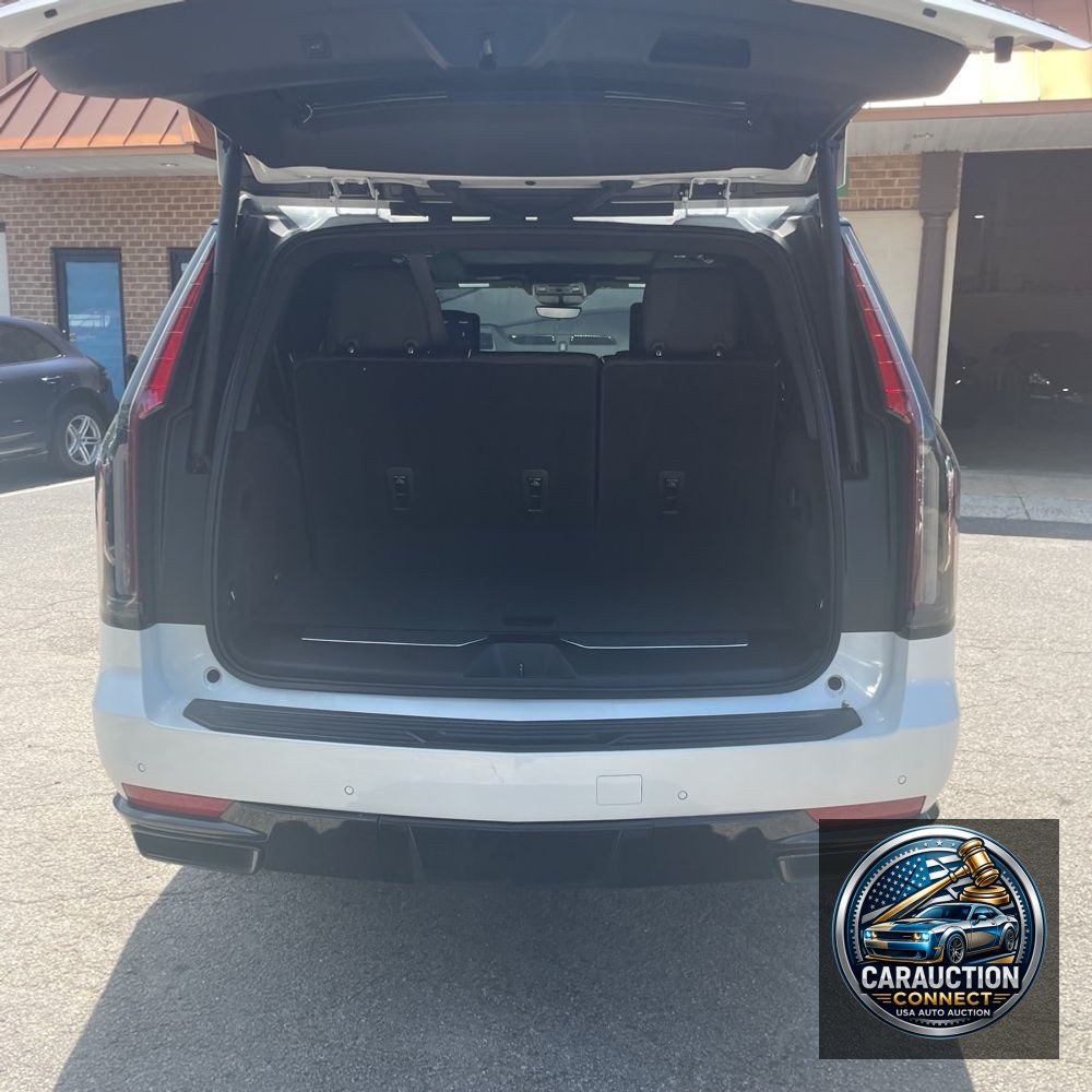 2021 Cadillac Escalade Sport