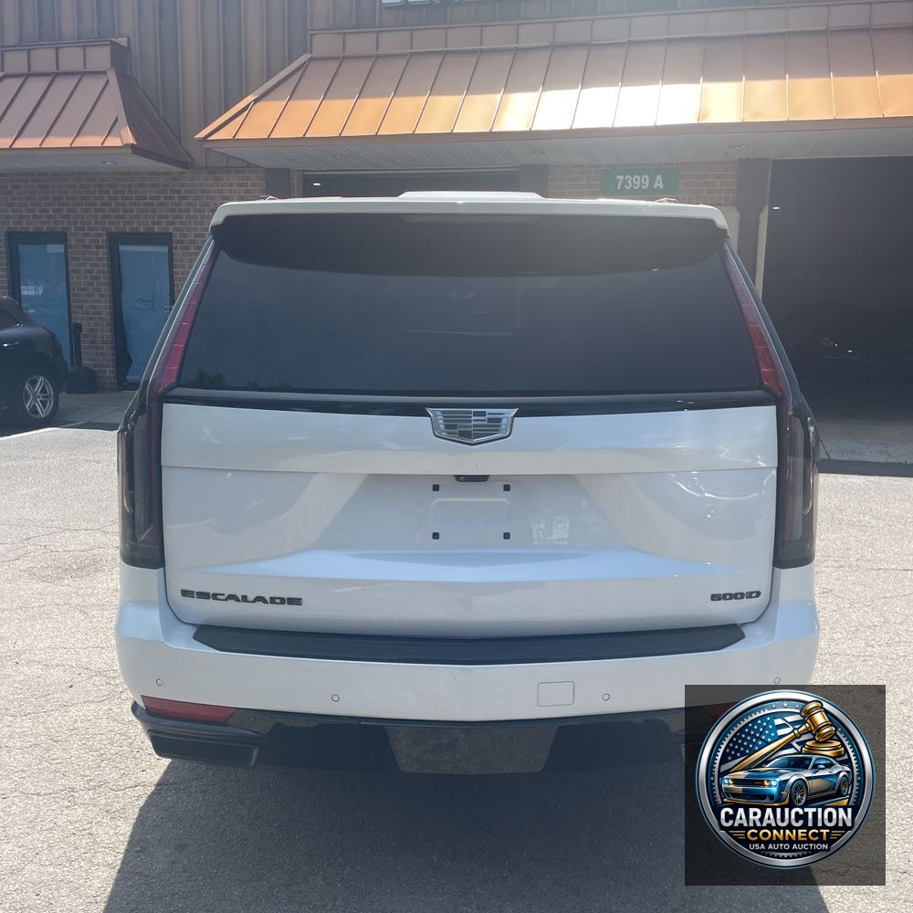 2021 Cadillac Escalade Sport