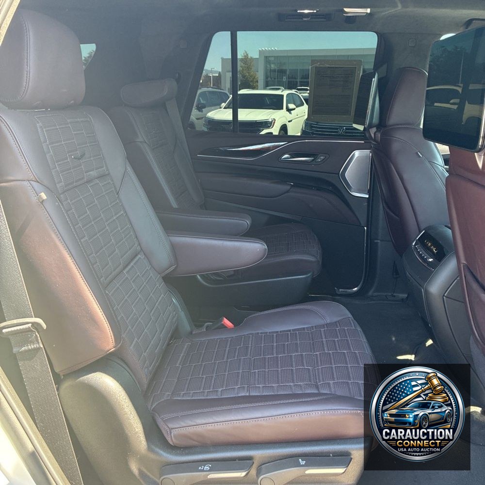 2024 Cadillac Escalade Sport Platinum
